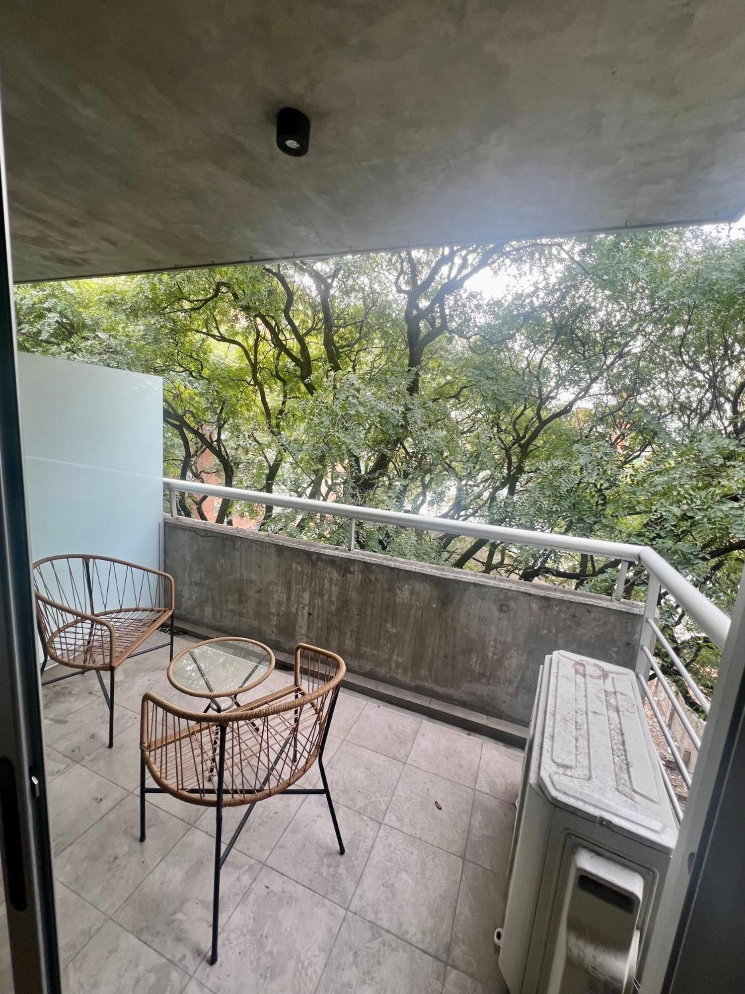 Hermoso Departamento 2 Ambientes Con Estacionamiento *